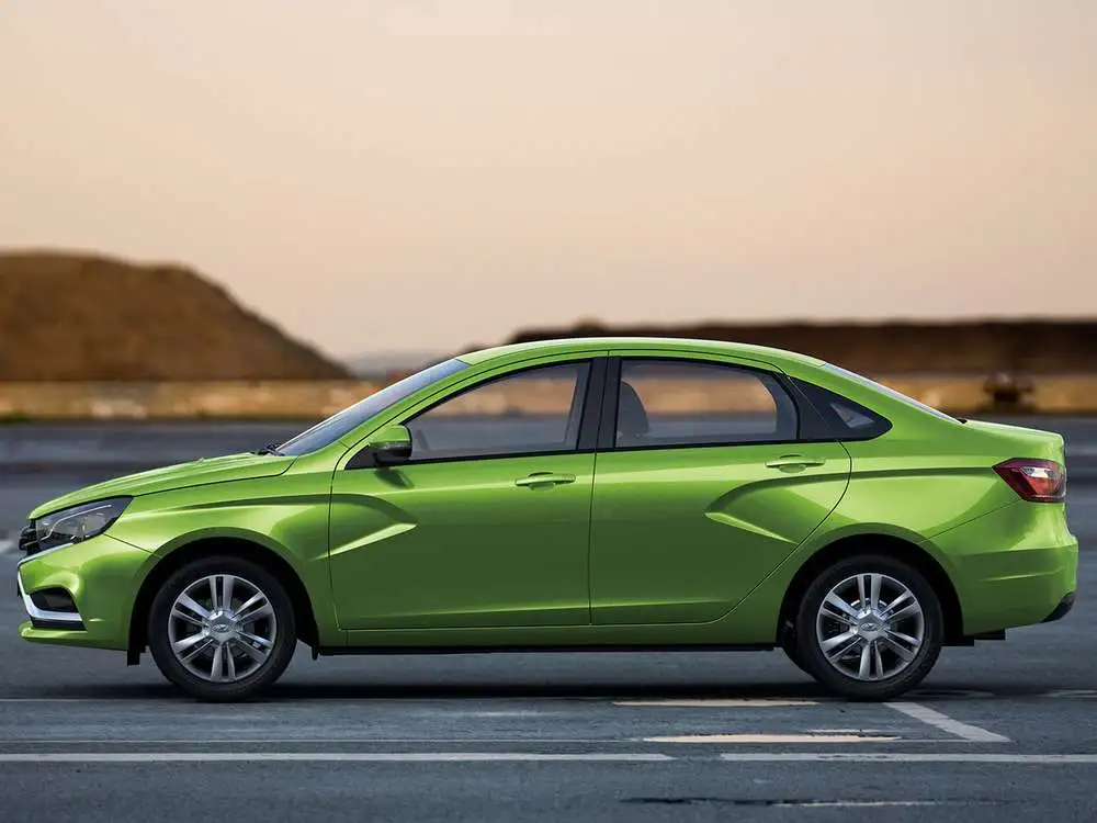 Lada Vesta Седан - фото №6